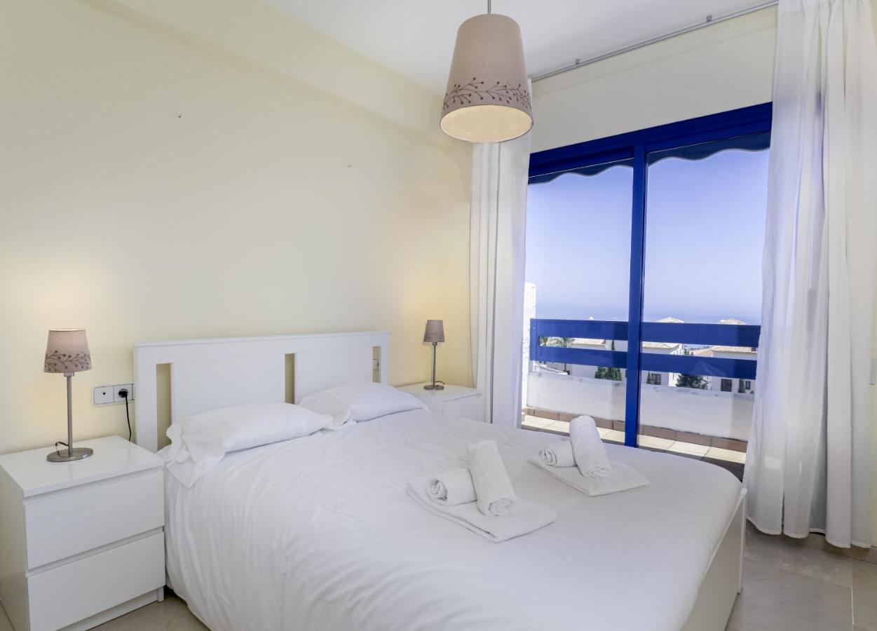 2307-Amazing 2Bedrooms Sea View Pool View Manilva Eksteriør bilde